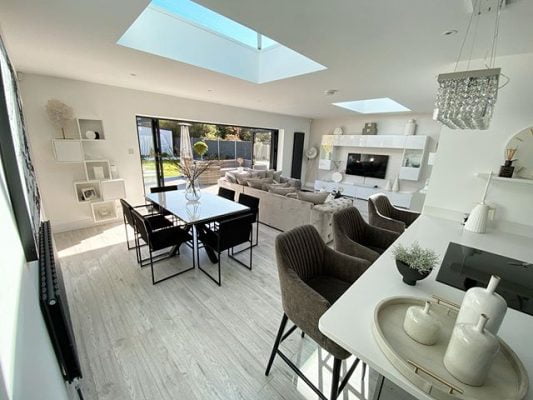 Tyylikästä särmää sisustuksessa