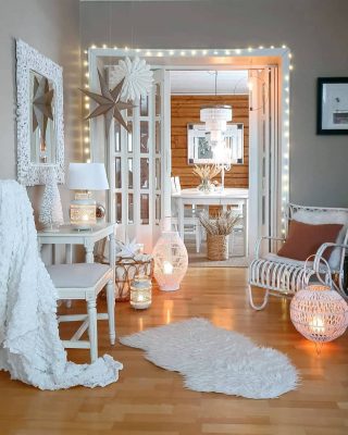 Puutalon kodikas sisustus